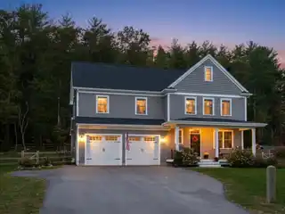 Sunlit Colonial Backing to Conservation Land