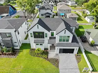Contemporary Luxury in the Heart of Midtown