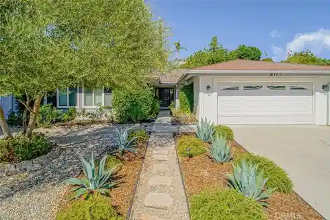 Beautifully Updated Home in the Heart of Woodland Hills