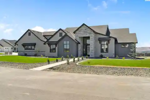 Exquisite New Custom Home with Panoramic Views