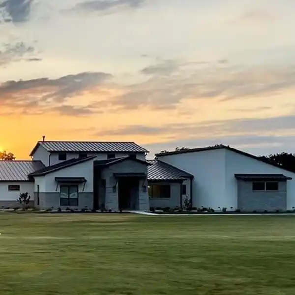 BEAUTIFUL NEW HOME IN EXCLUSIVE ESTANCIA ESTATES