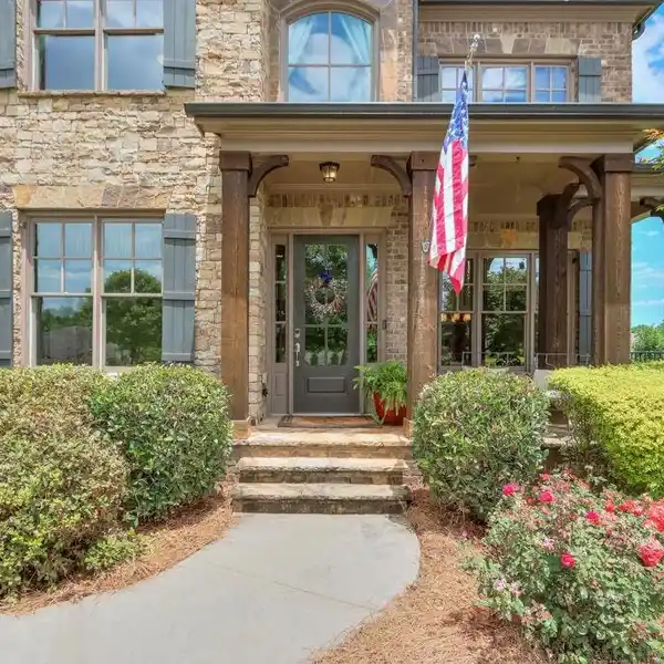 BEAUTIFUL BRICK HOME IN POLO GOLF & COUNTRY CLUB