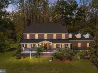 Eco-Friendly 6-Bedroom Home with Solar Panels