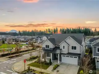 Former Model in the Vibrant Ten Trails Community