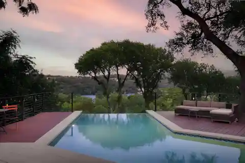 Luxurious Retreat Above Lake Austin with Sweeping Views