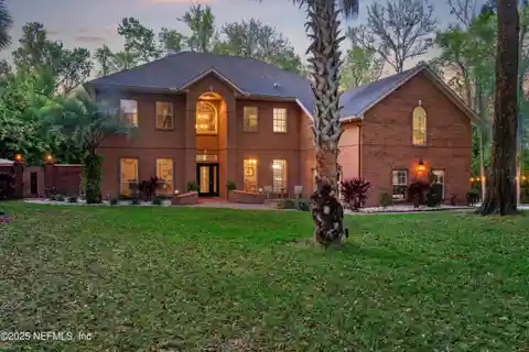 Exceptional Living in Exclusive Bayside
