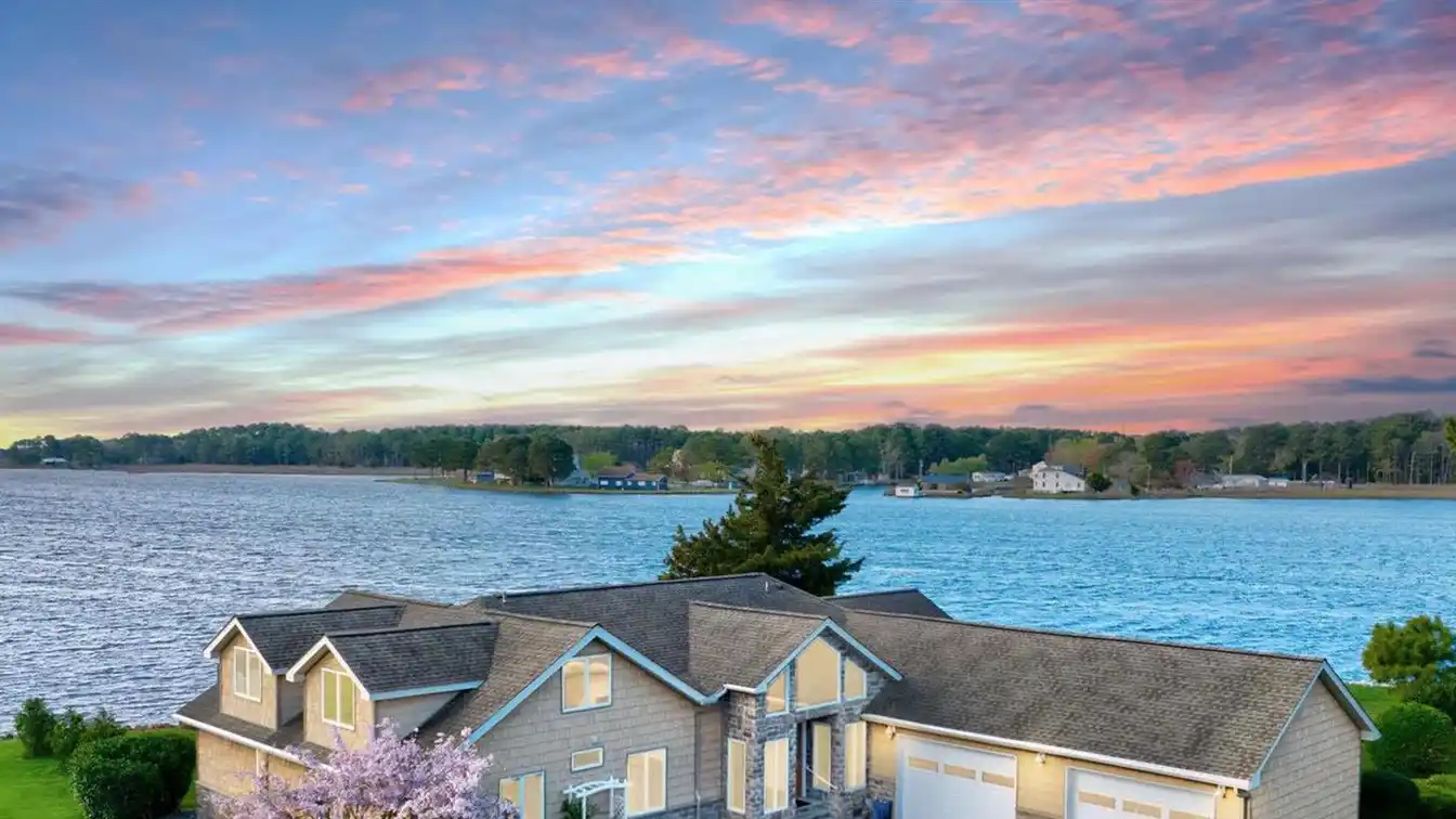 Waterfront Masterpiece on Grays Creek