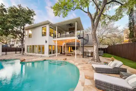 Extensively Updated Home in Inwood Road Estates