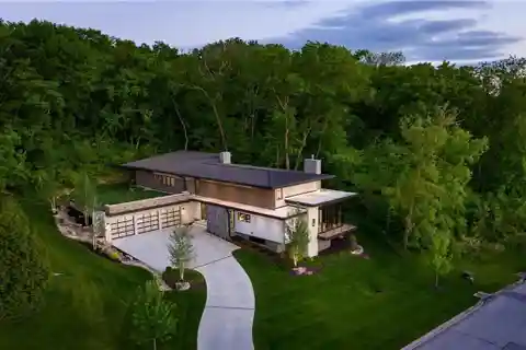 Exquisite Modern Estate in Gated Loch Lloyd