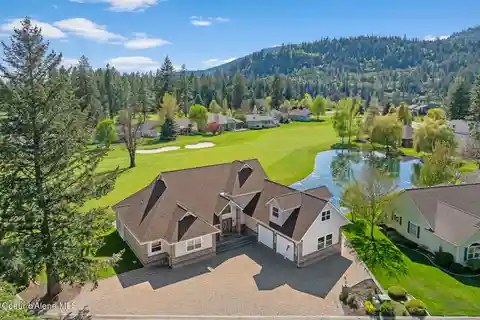 Custom Single-level Home on Twin Lakes Village Golf Course