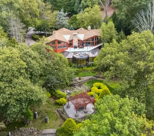 LOVELY LAKEFRONT SPLIT LEVEL HOME