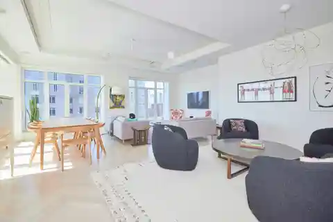 Extraordinary Full-Floor Penthouse