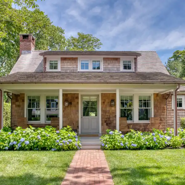 EXCEPTIONAL SOUTHAMPTON VILLAGE COTTAGE