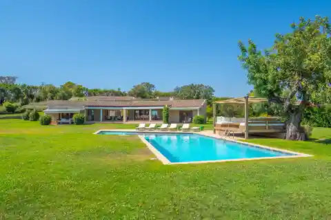 Prestigious Property with Sea View in Puntaldìa, Sardinia