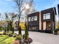 BEAUTIFUL GREEN HILLS HOME IN NASHVILLE