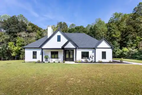 Remarkable 50-Acre Horse Property