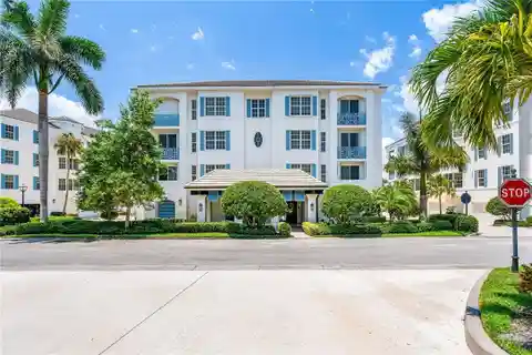 Turnkey Condo Opposite Clubhouse and Pool
