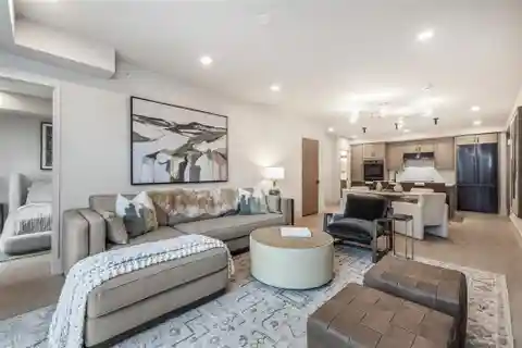 Stylish Living at the Base of Mount Royal