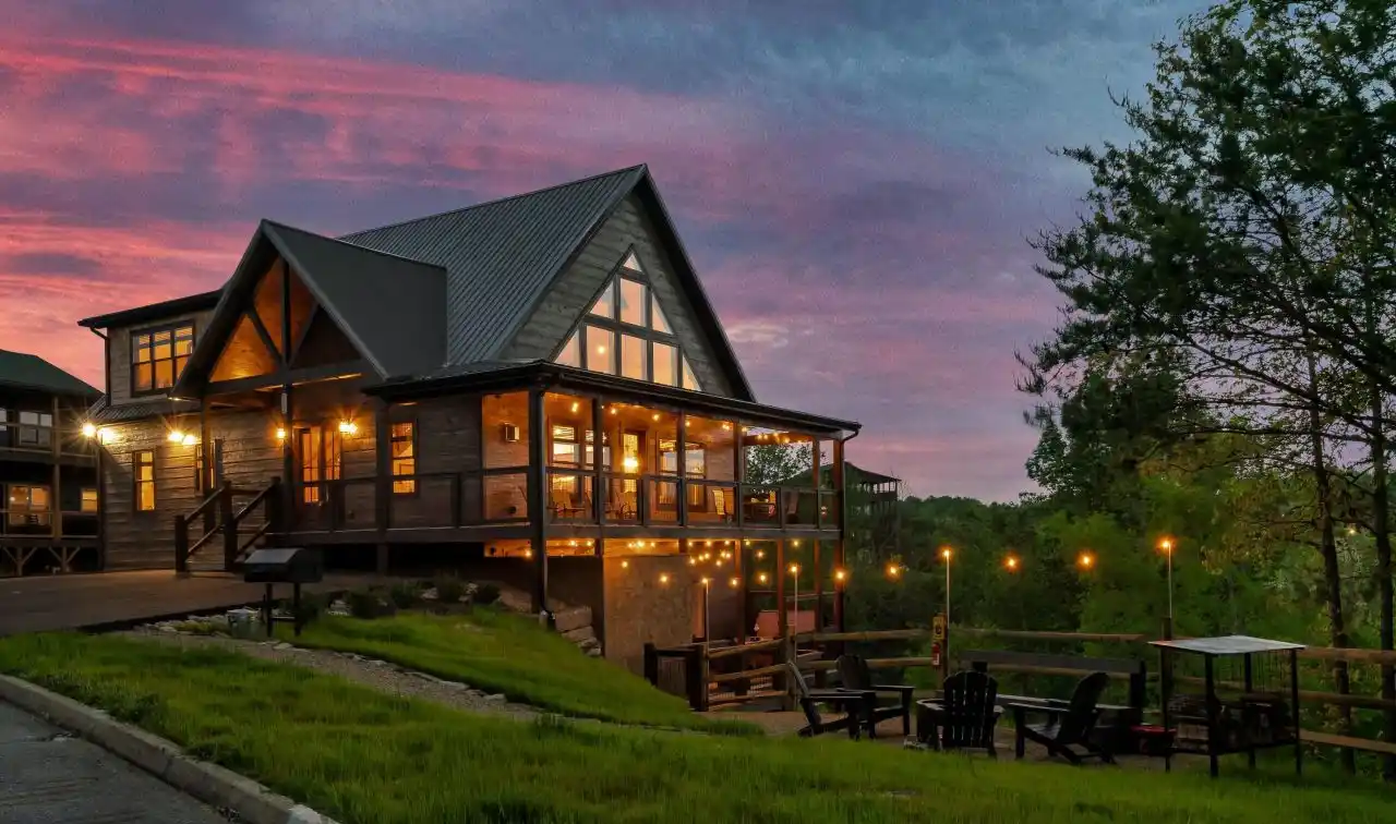 Brand New Three-story Cabin