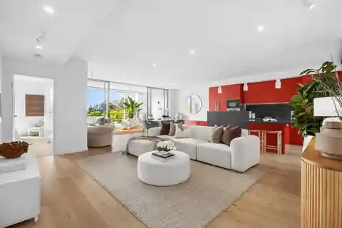 Spacious Cremorne Apartment Offering Privacy and Modern Luxury