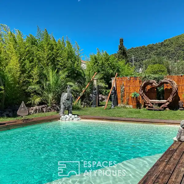 ELEGANT BALINESE-INSPIRED VILLA