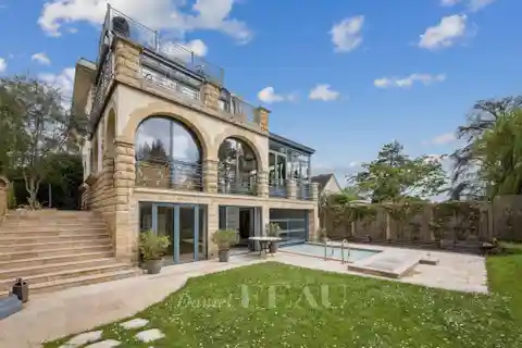 Exceptional Property with Lush Surroundings