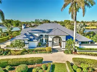 Stunning Estate Home Walking Distance to Clubhouse