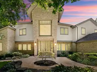 Spectacular Custom Home in Woodlands at Loch Lomond