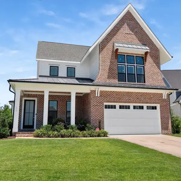 TIMELESS STYLE WITH EXCEPTIONAL LIVABILITY IN WATERSTONE