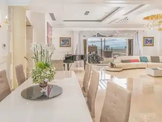 Lakeview Penthouse San José 