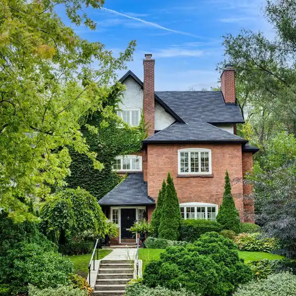 MAJESTIC FAMILY HOME