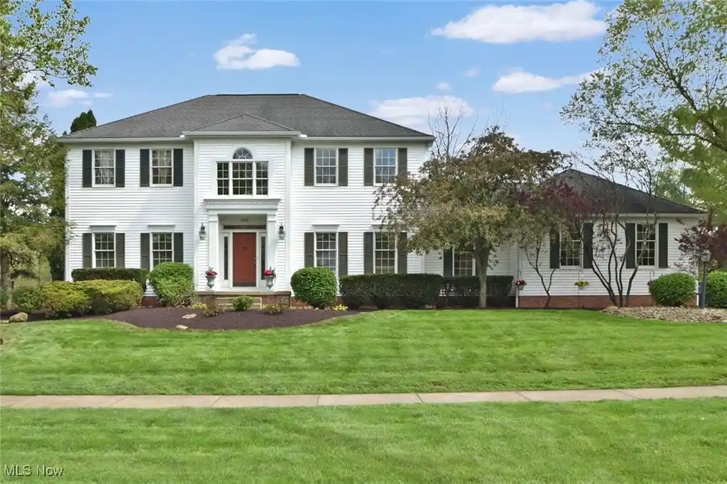 Beautiful Home in Winston Manor