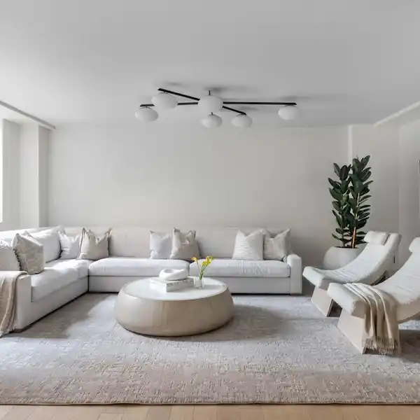 TRULY SPECIAL HOME FEELS LIKE A PRIVATE OASIS