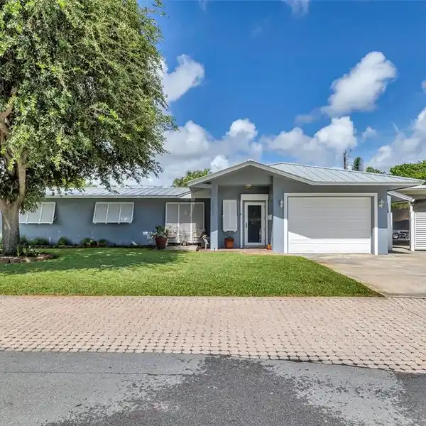 PRISTINE THREE BEDROOM HOME WITH POOL IN WILTON MANORS