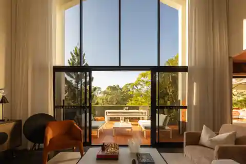 Striking Luxury Residence