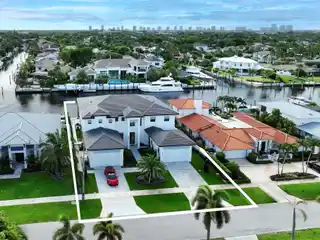 Modern Waterfront Estate in the Village of North Palm Beach