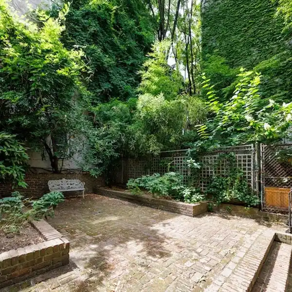 CHARMING WEST VILLAGE GARDEN DUPLEX
