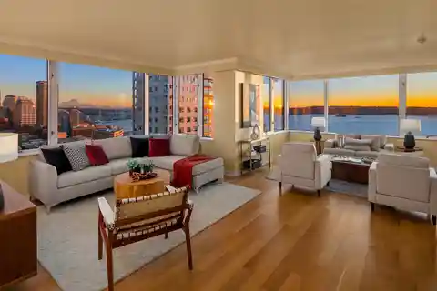 Spacious Retreat That Redefines City Living