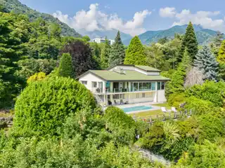 Elegant Villa with Panoramic Lake Views