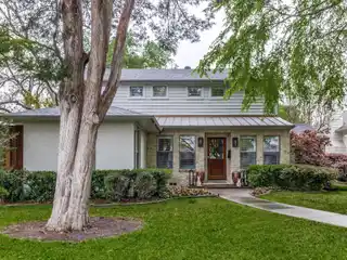 Charming Home in the Devonshire Pocket
