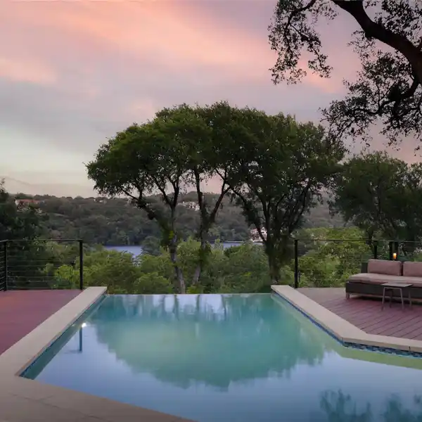 WESTLAKE RETREAT ABOVE LAKE AUSTIN WITH SWEEPING VIEWS