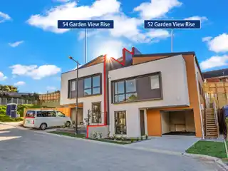 New Modern Parkside Home