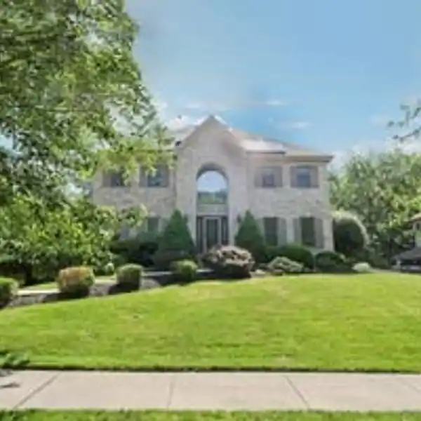 EXQUISITE CUSTOM BRICK HOME