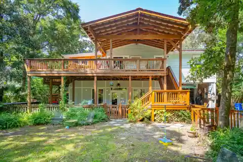 Captivating Coastal Home in Folly Beach
