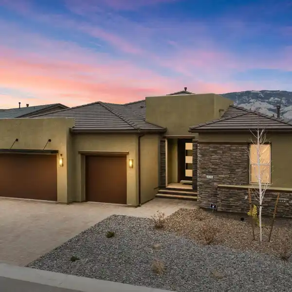 MODERN MASTERPIECE WITH AN INDUSTRIAL FLAIR