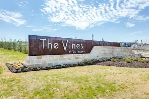 Half-acre Lot in the Vines of Watercress
