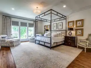 Sophisticated Transitional French Style in Highland Park