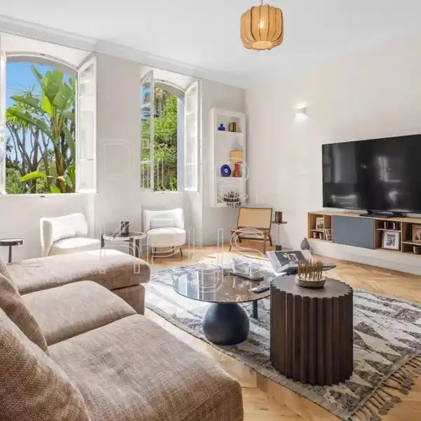 RARE GEM IN A FORMER 19TH-CENTURY PALACE