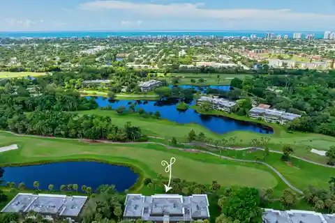 Completely Reimagined Top-Floor Residence