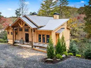 Luxurious River Living Experience